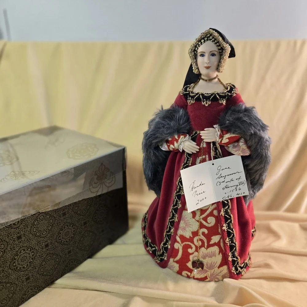 Jane Seymore Brenda Price Royal Heritage Doll w/ Box 2000 #410